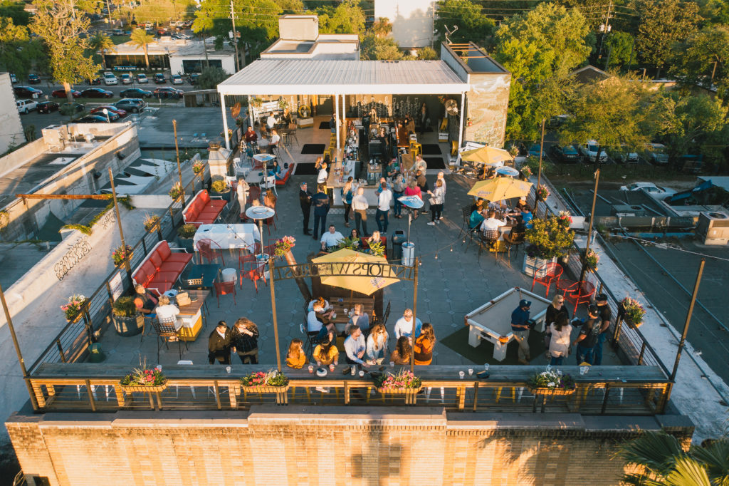 The Garten Rooftop Bar - HOME